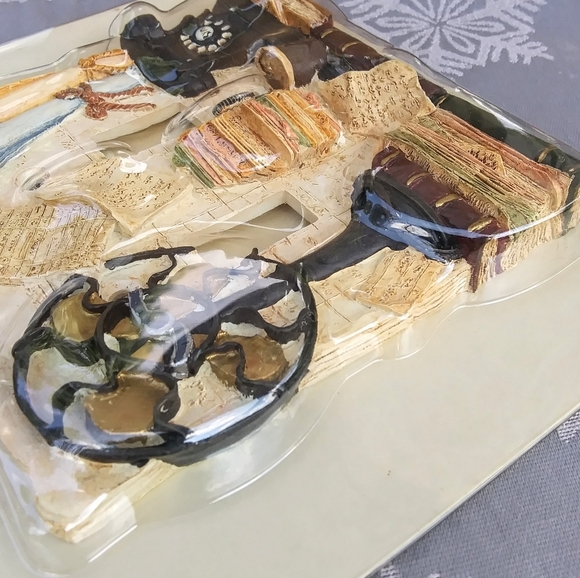 🎁 Switchplate Double - Office Nostalgic Light Switch Cover - Picture 4 of 5